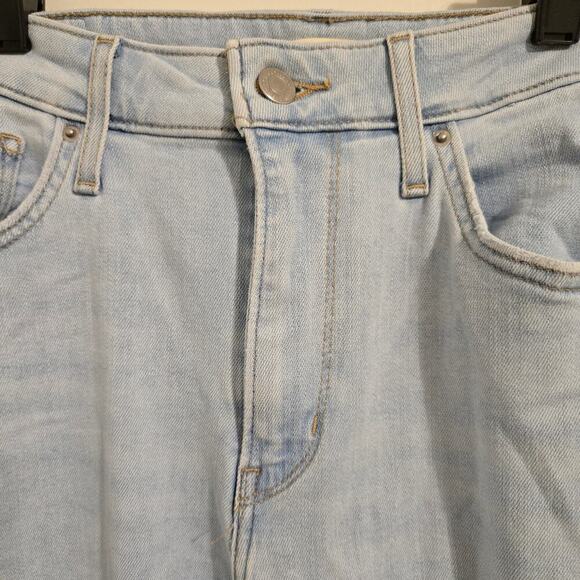 Levi Strauss & Co Women’s High Rise Light Wash Distressed Skinny Jeans Size 30 - Picture 8 of 11